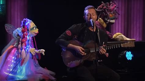 Watch Coldplay and the Weirdos in Biutyful Video